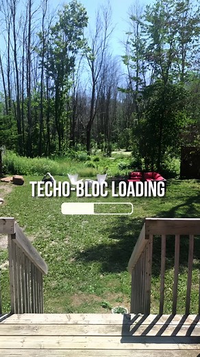 This amazing backyard transformation was achieved with the use of the @techo-bloc collection of pavers and slabs. 👀 Stop by our store today to learn how to recreate this design in your backyard! 🔥 . . . #TechoBloc | Markham Landscape Products, Inc.