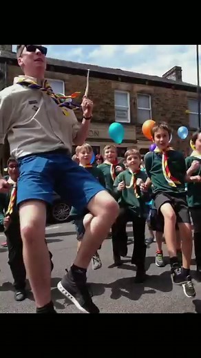 2K views · 28 reactions | Some highlights from this tears New Mills Christmas Light Switch on 2023 #LSO23 #newmills #newmillshighpeak #visitnewmills | Visit New Mills | Facebook