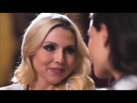 hot lesbians kissing 100