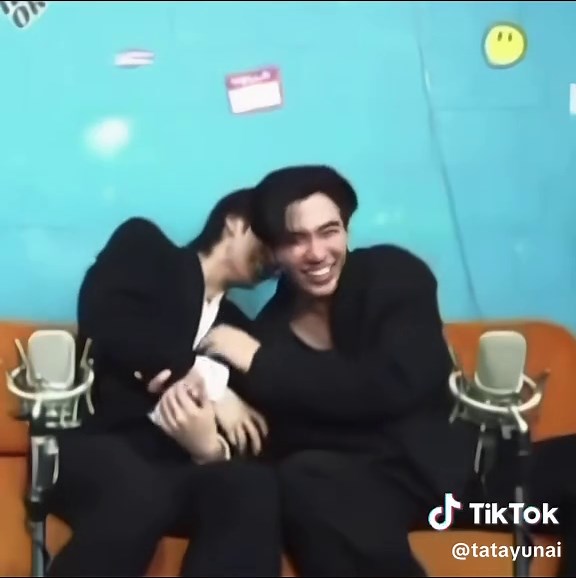 Exploring the Perth Santa Series with GMM