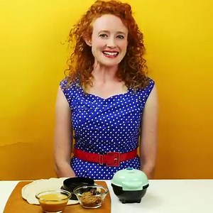 The Dash Mini Pie Maker is the perfect way to enjoy all your favorite pie flavors with none of the guilt. Just press your pie crust into the mold and add your filling for a delicious pie shortcut! Click the link and get yours today at Kohl's! https://www.kohls.com/product/prd-3851816/dash-mini-pie-maker.jsp Love, Ms. Dash 😘😘😘 #unprocessyourfood #pie #vegetarian #healthyfood | Dash