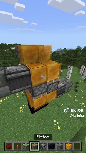 How to Build an Automatic Elevator in Minecraft Bedrock Edition