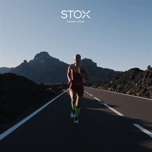  Voorkom blessures en spierpijn met STOX Energy Socks. ✔️ Degressieve compressietechnologie ✔️ Bevordert de bloedsomloop ✔️ Verbeter je uithoudingsvermogen ✔️ Versnelt spierherstel Wereldwijd zijn er al meer dan 650.000 STOX dragers. Beoordeeld met 4.3 uit 5 op Trustpilot gebaseerd op 16.500+ reviews. - Gratis verzending vanaf 40 euro - Gemaakt in Italië #Levelup | STOX Energy Socks | Facebook