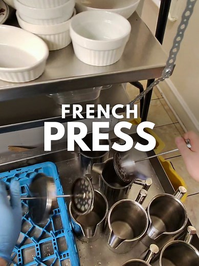 Efficiently Washing French Press Coffee Makers