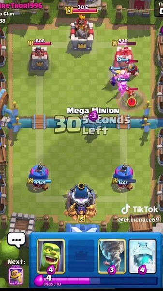 Effective Fireball Bait Deck Strategies in Clash Royale