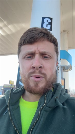 Pooping @Familyexpress in Francesville, IN. #familyexpress#poop #publicrestroom #comedy #ontheroad