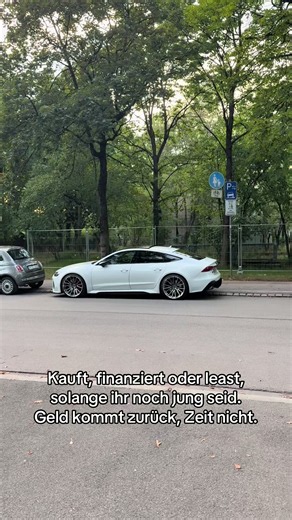 Audi V8: Gönnt euch – warum kaufen, finanzieren oder leasen jetzt sinnvoll ist
