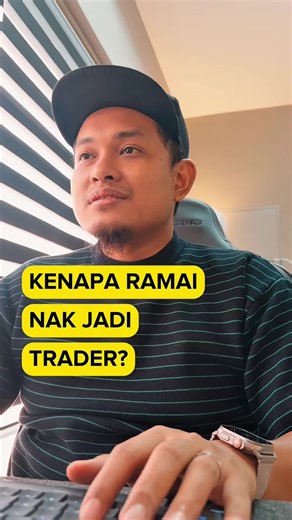 Kenapa Ramai Nak Jadi Trader? 🤔📈 Sebab kebebasan. Tak terikat waktu, tak perlu punch card, laptop internet pun dah jalan. Lagi satu, potensi income. Hari ni market bagi, esok boleh repeat. Tak perlu tunggu hujung bulan. Dan yang paling padu, challenge dia. Main emosi, disiplin, dan otak. Bukan nasib semata. Pendek kata Trader ni bukan jalan pintas, tapi ramai sanggup cuba sebab peluang dia real 🔥💻 #prediktable #fundedfuturestrader #stayinmalaysiaincomeinusd