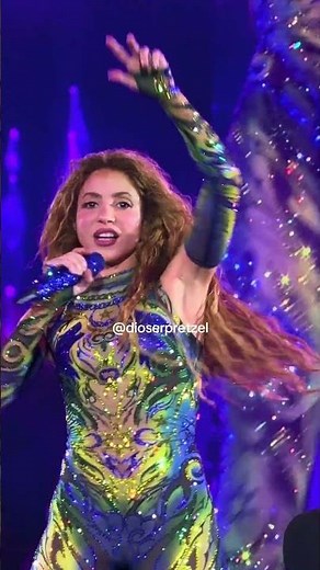 Shakira - She Wolf (Live in Copacabana/Rio de Janeiro) #Shakira #LMYNL #LMYNLWorldTour