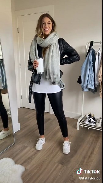 Fall Fashion: Styling Leather Leggings | Outfit Ideas