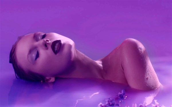 【Taylor Swift】霉霉最新单曲《Lavender Haze》MV首播！