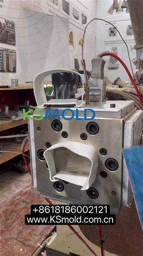 PVC profile extrusion mould testing before delivery 👏👏👏Welcome your inquiry 🌹🌹🌹 What’sapp/wechat: 8618186002121 #KSmold #frame #pvcwindows #pvcprofiles #pvc #pvcextrusionmould #panel #pvcdoor #frame #architrave #dooredge #extrusionmold #extrusiondie #templates #forms #pvcwindows #window #windows #machine #testing #KSMOLD #template | Liu Jenny