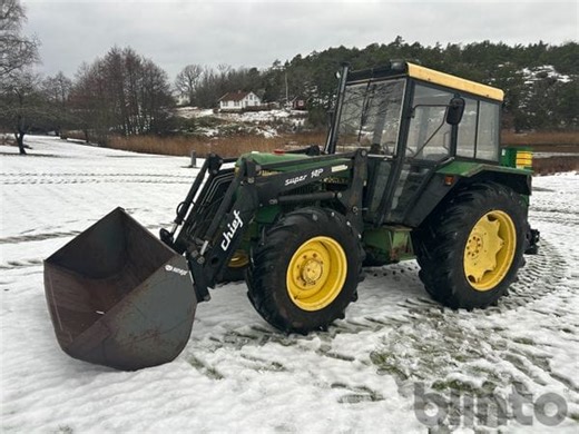 Blinto - Traktor med lastare/skopa - John Deere 2040S