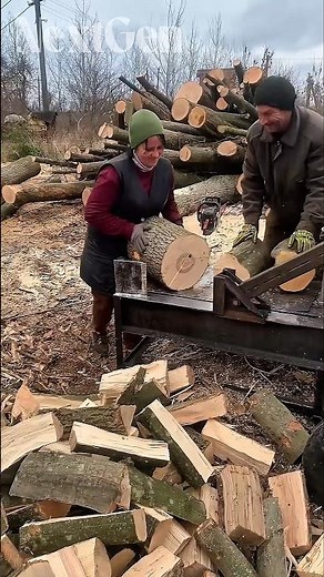 Powerful Log Splitter in Action! Fast Firewood Processing Machine