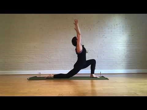 Beginner Yoga: Classical Sun Salutation. 5 Minute Vinyasa