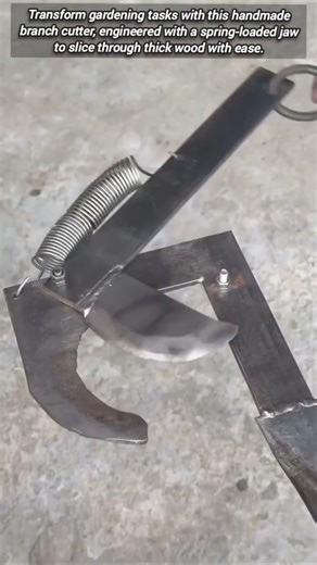 Handmade Long Handle Pruning Tool For Cutting Thick Branches