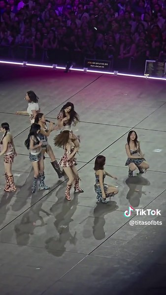 Feel Special by TWICE: Dance and Performance Highlights