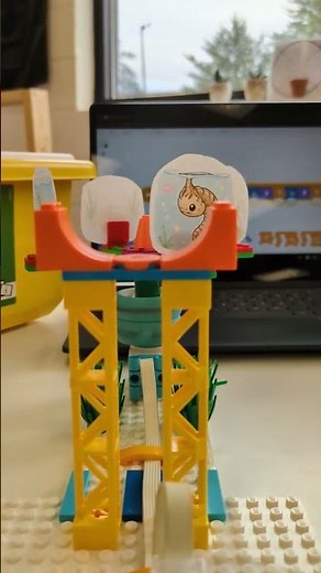 Build a LEGO Life Cycle with SPIKE Essential!