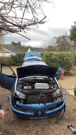 Installation des angel eyes sur Mégane 2