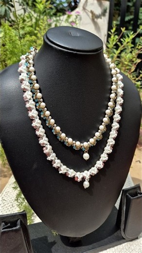 These pearl necklaces are so easy to make! 💖 #diyjewelry #pearls #handmade