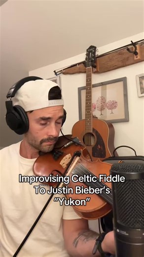 The Tune Room - Celtic Fiddle Learning Online on Instagram: "Improvisation on your fiddle is a great exercise… No right or wrong way to do er (as long as you’re in the right key 😂)! #learnfiddle #fiddlelessons #celticfiddle #justinebieber #improvisation"