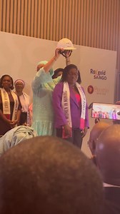 Un plaisir d’avoir assisté au lancement officiel de l’Association Women in mining Côte d'Ivoire 🇨🇮👷‍♀️🔥 Avec l’intronisation de sa nouvelle présidente, Mme Blanche Djetouan Kouassi, Directrice juridique et de l'administration de la SODEMI et l’investiture de tout son bureau exécutif 🚨 Pour info, le pourcentage de femmes dans le secteur minier est de 9,87% Merci à ma grande sœur Laetitia Gadegbeku-Ouattara pour l’invitation 😉🥰 | Edith Brou