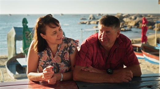 207K views · 1.6K reactions | Dit lyk beslis asof #BoerRudiH met dié nuwe dame aan sy sy, gekliek het.  #BoerSoeknVrou #GroterBeterBoer #DStv #HomeOfLocal | Boer Soek ’n Vrou | Facebook