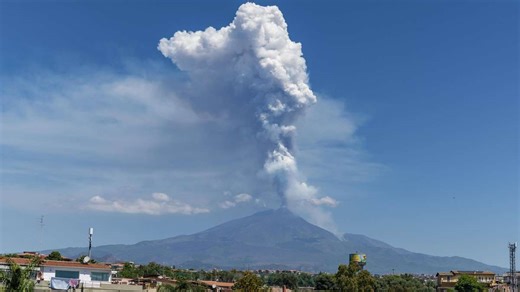 Ätna-Ausbruch auf Sizilien: Live-Webcams zeigen spektakuläre Bilder