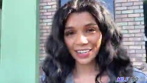 RT @GT_MILFTrip: Amateur Swinger Porn With Horny Small Town Cougar💦⭐️ @HarleyxxxHaze ⭐️ @CupidsEden https://t.co/MsRJ7LME3f