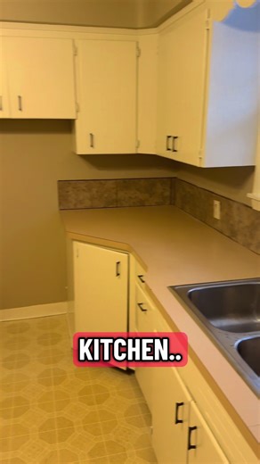 Ceiling Fans in Kitchens: Benefits and Tips