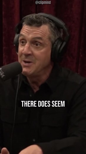 UFOS AND NUKES #jre #joerogan #aliens #ufo #space #earth #moon #ufos #conspiracy