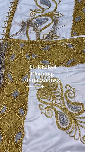 Confluence of gold and silver colors, shiny and classy! •. A set of alkyabba consisting of babbanriga with shafka designs, an alkyabba, inner kaftan and a pair of trousers all fully designed. #el_khaleel_clothings #alkyabba #Shafka #zabuni #zaria | El_Khaleel Clothings