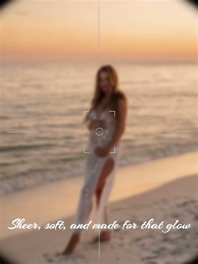 Even in the cooler season, the beach holds a quiet kind of magic 🤍