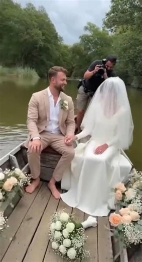 crocodile ruined the wedding bride jumps in water to save her groom