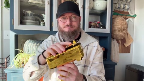 Money Gun Shooter – RUVINCE Money Gun for Movies That Look Real, Prop Gun Make it Rain, Handheld Cash Gun for Game Movies Party