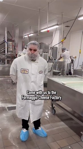 Ever wondered what it’s like inside the Formaggio Cheese factory? 🧀 From hand-marinated mozzarella to our artisan wraps, every step is a mix of tradition, passion, and a whole lot of love for authentic cheese-making. With over 50,000 pounds of cheese made daily, we’re proud to stay true to our roots—crafting the same way we always have, by hand and with heart. ❤️ Taste the Formaggio difference! Find us at supermarket near you! 🛒 . . . #formaggio #cheese #mozzarella #formaggiocheese #factorytou