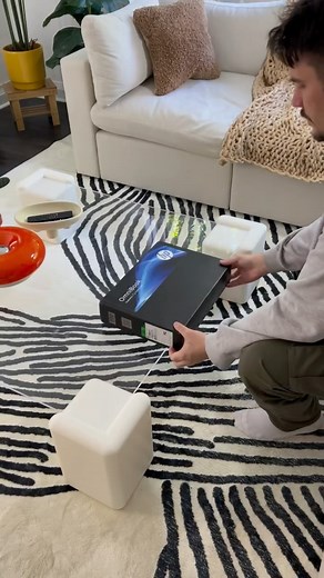 Colin Smith on Instagram: "[Ad] Unboxing my new @hp OmniBook Ultra Flip AI PC 😮‍💨 Look at that FOLD! 👏🏼👏🏼👏🏼 I can’t wait to see what kind of AI workloads this Intel Core Ultra 5 Processor can handle with its AI dedicated engine! #HPAIPC #IntelCoreUltra"