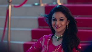 1.4M views · 10K reactions | This Onam, start the festive celebrations early! Join us and Keerthy Suresh to celebrate Onam with our brand new festive wear collection that is bound to get them talking! #GetThemTalking #Onam2018 | Reliance Trends - Official | Facebook