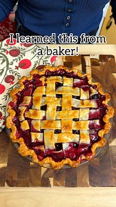6.5M views · 40K reactions | How to make a Pie Crust Shield! 不 Using a cake pan slightly larger than your pie pan, form a aluminum pie shield to get the most perfect crust every time! #pie #baking #bakingseason #Thanksgiving | Jeff & Lauren | Facebook