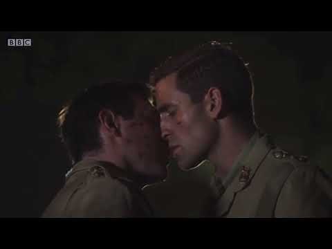 Michael & Thomas - Their first kissing scene