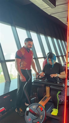 NITRRO_POWAI on Instagram: "Personal training that’s built around you. 💪💎 At Nitrro Fitness – Powai, every session is focused, personalised, and results-driven. 🔥 1-on-1 elite coaching 🔥 Goal-specific programming 🔥 Luxury equipment. Serious outcomes. 📞 Book your Consultation | Enquire now Call 77118 87777 #NitrroFitness #NitrroPowai #PersonalTraining #LuxuryFitness #EliteCoaching FitnessTransformation PowaiFitness PremiumGym TrainSmarter"