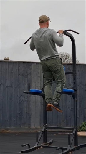 Pull Up | Exercise Demo (Form and Technique)