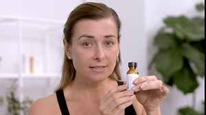 goop Beauty 20% Vitamin C + Hyaluronic Acid Serum | Improves Tone, Texture, & Hydration | L-ascorbic Acid and Hyaluronic Acid | Paraben and Silicone Free | 1 fl oz