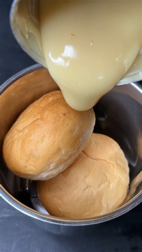 পাউরুটির মধ্যে ড্যানিশ দিন আর দেখুন কি হয় | Natural Beauty Hacks