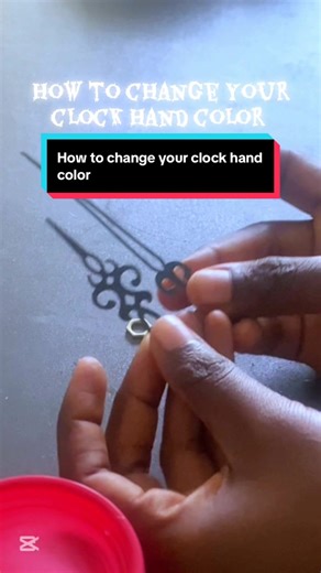 How to change clock hands color, safe this for later use. Let me know the other methods we have in the comments section below 🥰😘 #tutorials #resin #wallclock #resinart