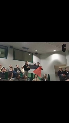 5.5K views · 2.6K reactions | ANCONA - Protesta Pro Pal alla prima seduta del consiglio regionale delle Marche. Due attivisti, un ragazzo ed un ragazza, hanno esposto una bandiera palestinese iniziando a declamare i motivi della protesta, prima di essere fermati ed allontanati dalla sicurezza. #marche #propal @corriereadriatico.it | Corriere Adriatico.it | Facebook