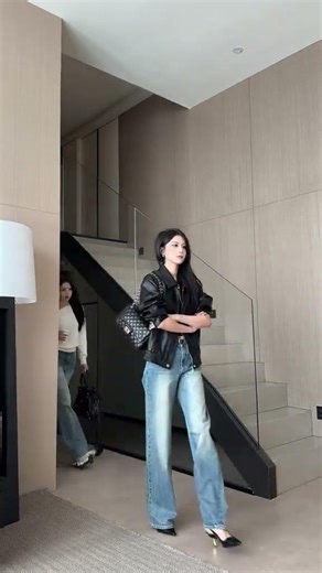 Revamp Your Style: Trendy Early Spring Outfits for Post-New Year Vloggers