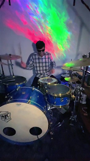 D-Beat🥁In💥The💺Seat #drummer #sjc #beat #deafmelodies #drums Deaf Melodies is the solo project of Mike Frederick, a York, PA-based multi-instrumentalist and filmmaker. Blending rock and electronic sounds, His 2023 record No Words for Nothing marked a breakthrough, his music has since earned over 4 million views