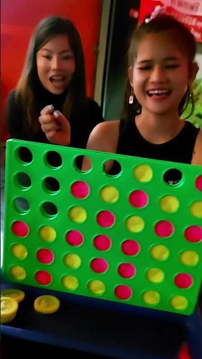 Chiang Mai Thailand Nightlife Scenes! Guess Where These Places Are! So Many Pretty Ladies!