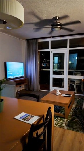 Holiday Season is coming up and what's better than stay in a self catering accommodation with one of the best views in Nelson Mandela Bay, Port Elizabeth Ggeberha. This particular sight has been a popular spot for over a century from what I've seen in the picture around the hotel's foyer. My honest opinion it has so much nostalgic memories, especially with Happy Valley being right next door. So do you think this is one of the most family focused hotel's in the city? | The_Real_Travel_Guy